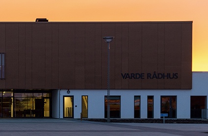 Varde Kommune i solnedgang